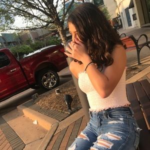 Meet your Posher, Victoria